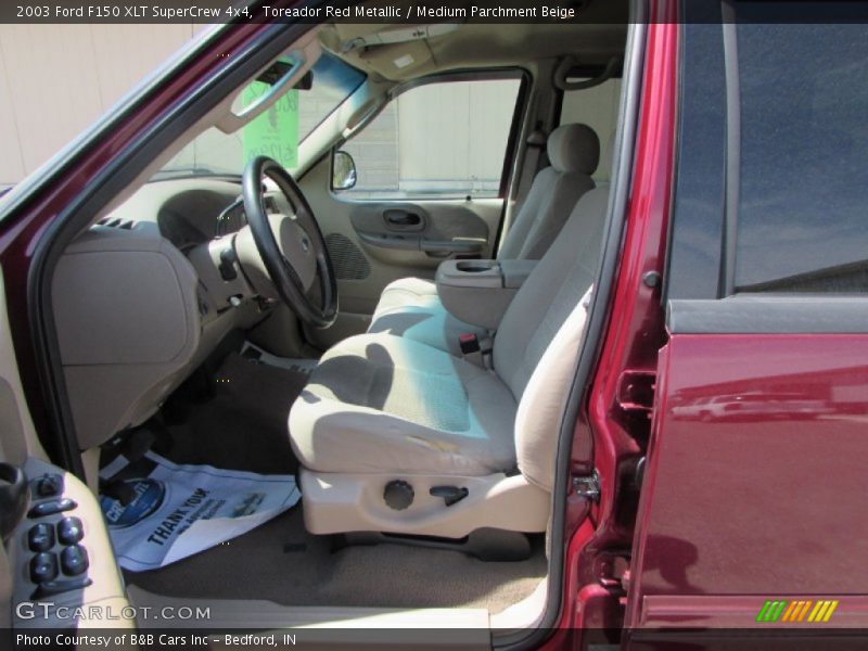 Toreador Red Metallic / Medium Parchment Beige 2003 Ford F150 XLT SuperCrew 4x4