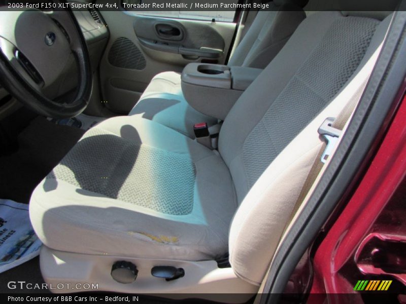 Toreador Red Metallic / Medium Parchment Beige 2003 Ford F150 XLT SuperCrew 4x4