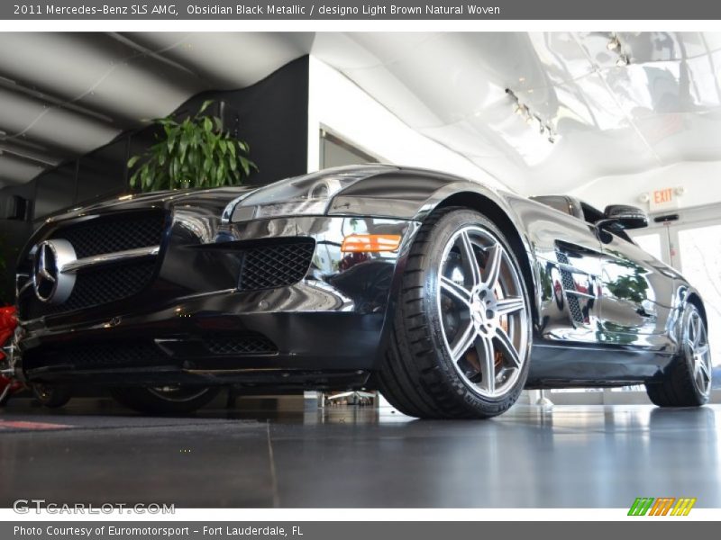 Obsidian Black Metallic / designo Light Brown Natural Woven 2011 Mercedes-Benz SLS AMG