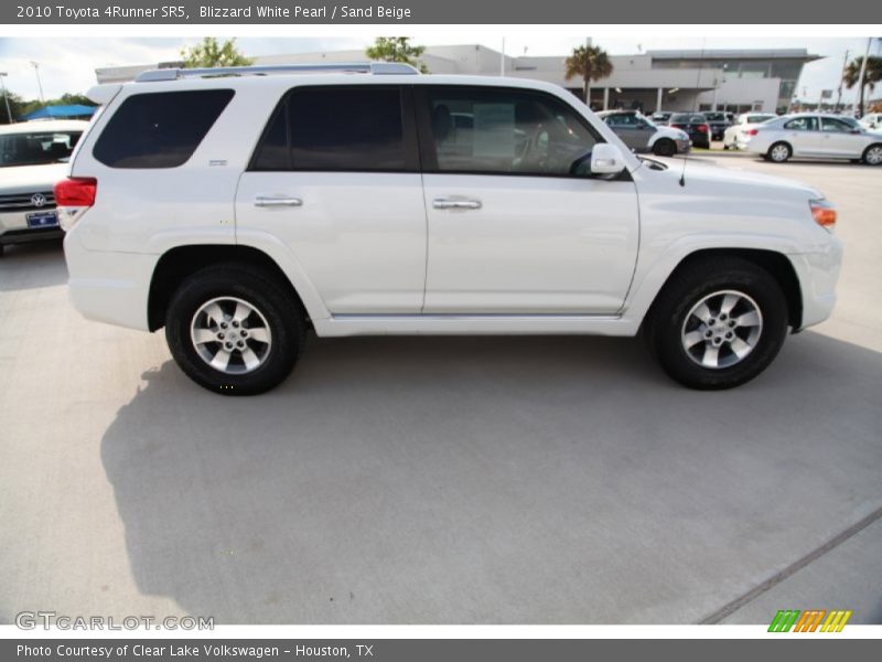 Blizzard White Pearl / Sand Beige 2010 Toyota 4Runner SR5