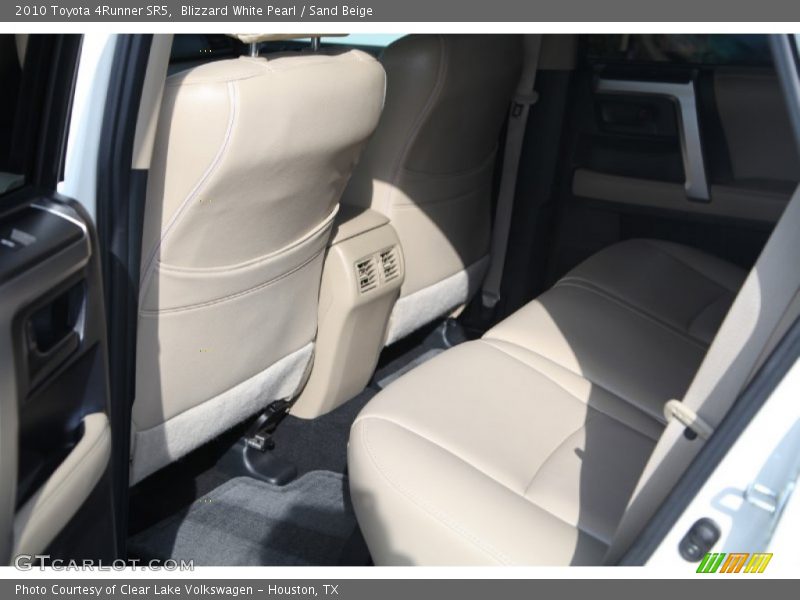 Blizzard White Pearl / Sand Beige 2010 Toyota 4Runner SR5