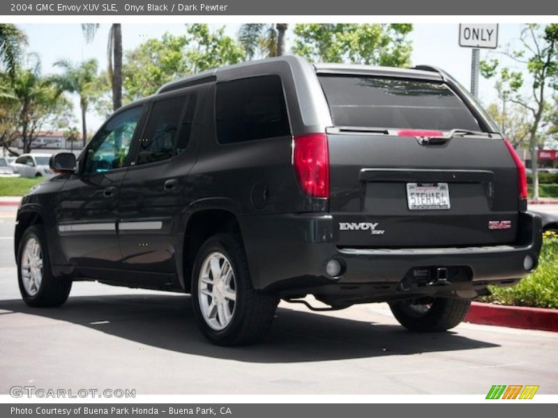 Onyx Black / Dark Pewter 2004 GMC Envoy XUV SLE