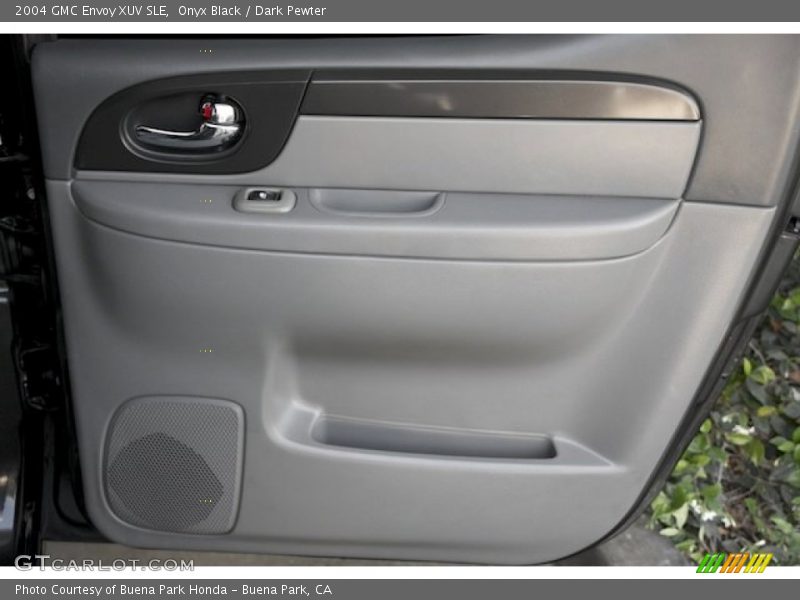 Onyx Black / Dark Pewter 2004 GMC Envoy XUV SLE