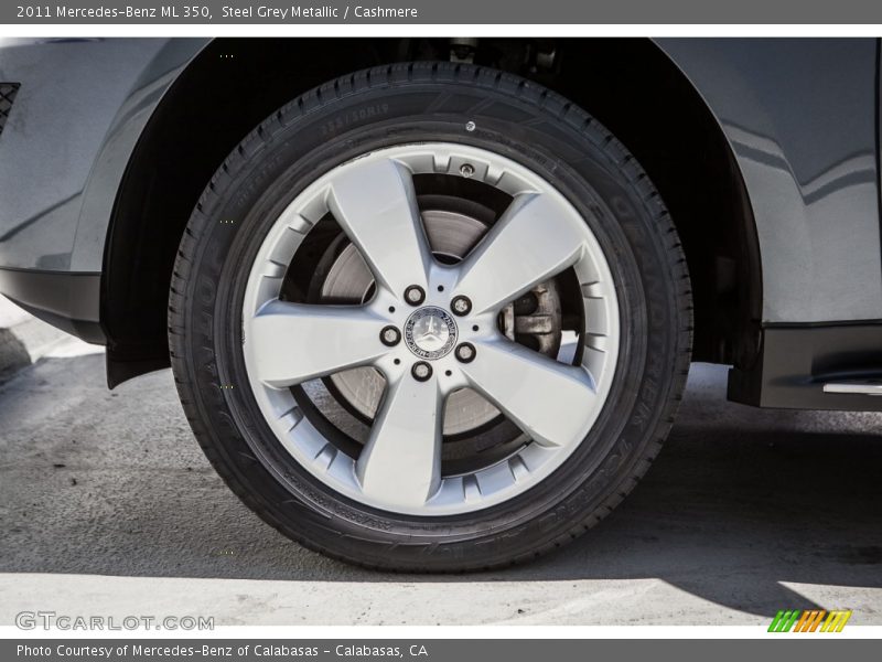 Steel Grey Metallic / Cashmere 2011 Mercedes-Benz ML 350