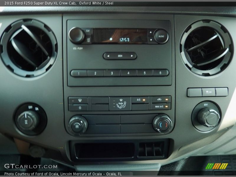Oxford White / Steel 2015 Ford F250 Super Duty XL Crew Cab