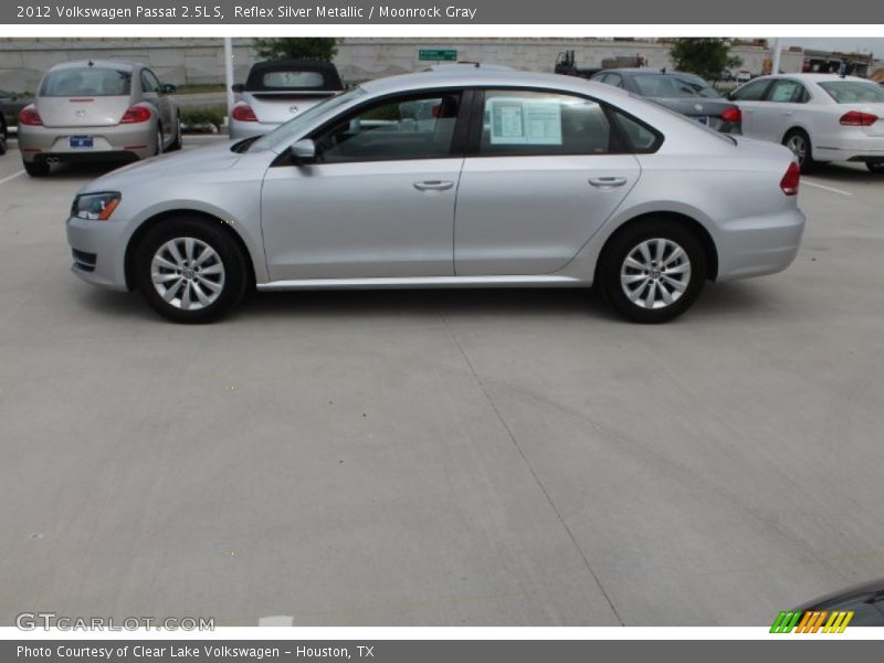 Reflex Silver Metallic / Moonrock Gray 2012 Volkswagen Passat 2.5L S