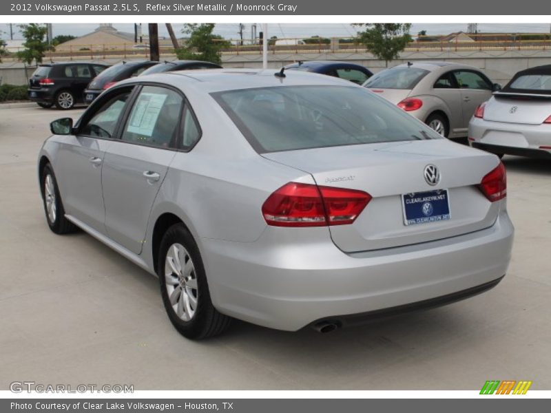 Reflex Silver Metallic / Moonrock Gray 2012 Volkswagen Passat 2.5L S