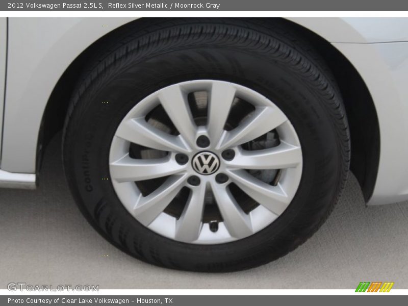 Reflex Silver Metallic / Moonrock Gray 2012 Volkswagen Passat 2.5L S