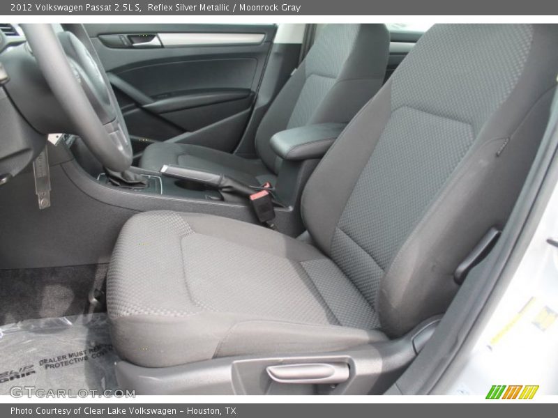 Reflex Silver Metallic / Moonrock Gray 2012 Volkswagen Passat 2.5L S