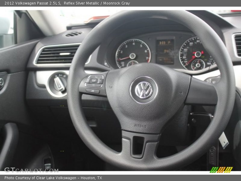 Reflex Silver Metallic / Moonrock Gray 2012 Volkswagen Passat 2.5L S