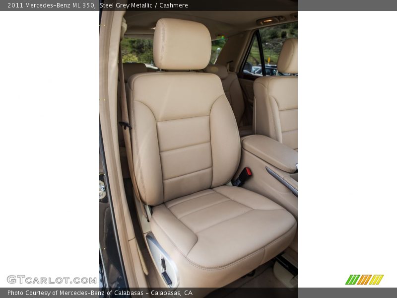 Steel Grey Metallic / Cashmere 2011 Mercedes-Benz ML 350