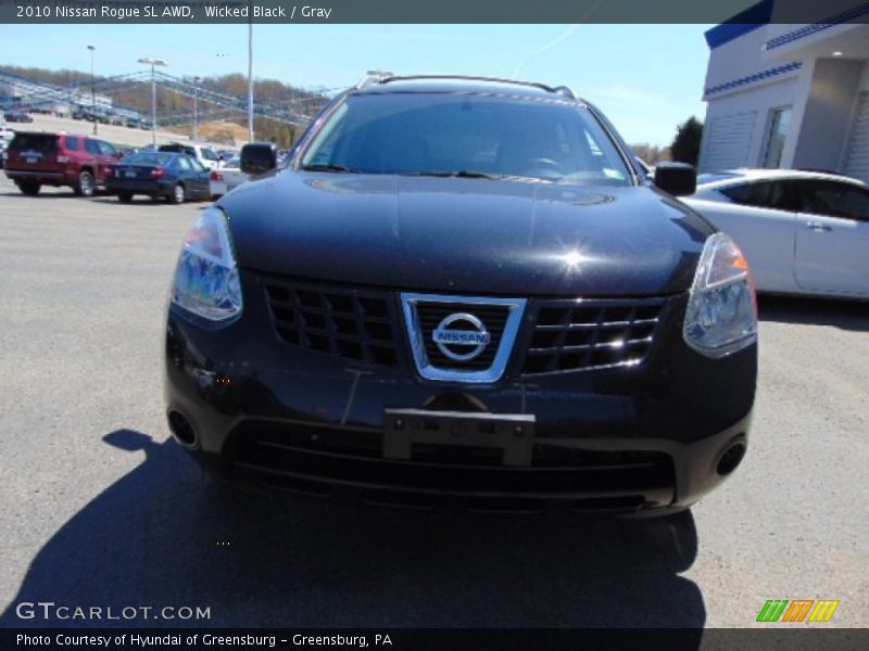 Wicked Black / Gray 2010 Nissan Rogue SL AWD