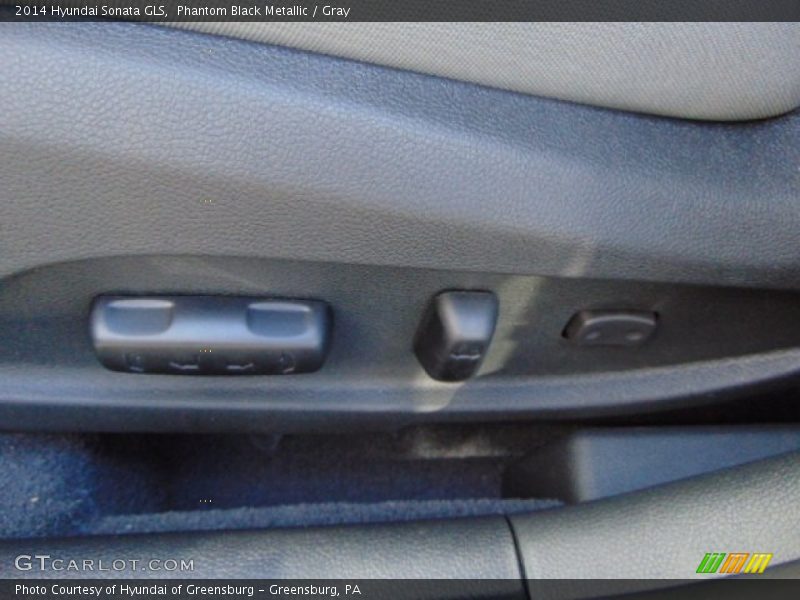 Phantom Black Metallic / Gray 2014 Hyundai Sonata GLS