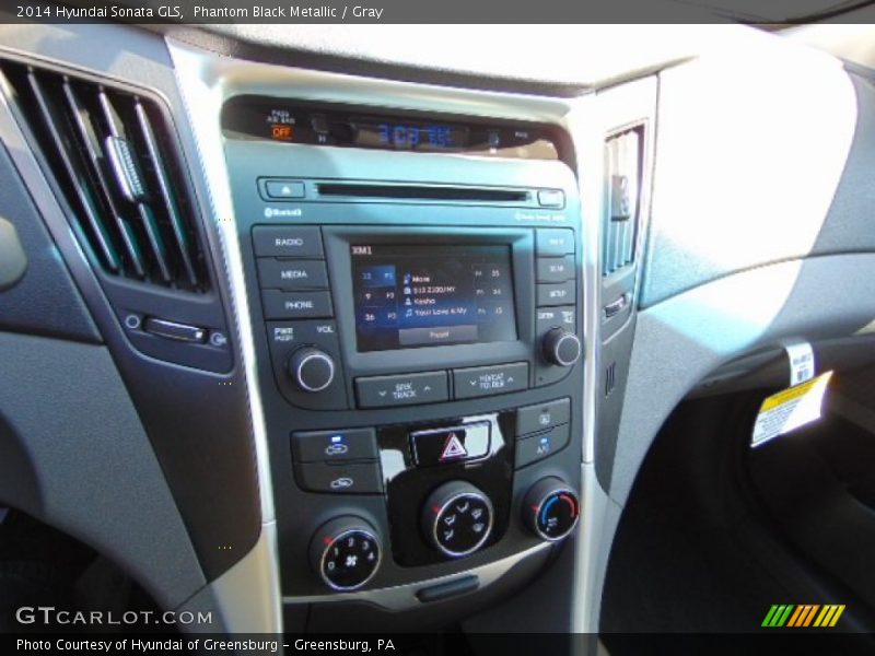 Phantom Black Metallic / Gray 2014 Hyundai Sonata GLS