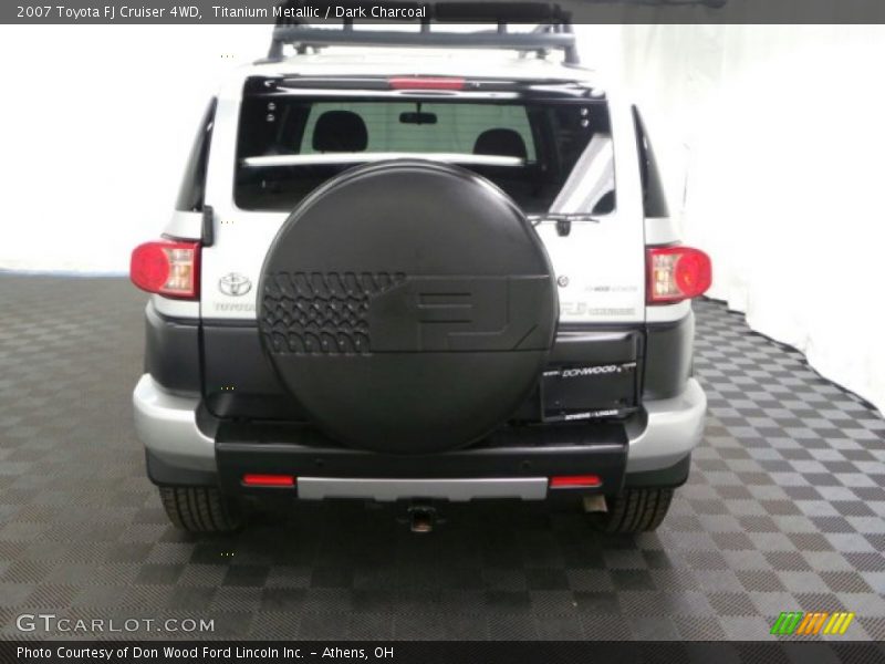 Titanium Metallic / Dark Charcoal 2007 Toyota FJ Cruiser 4WD