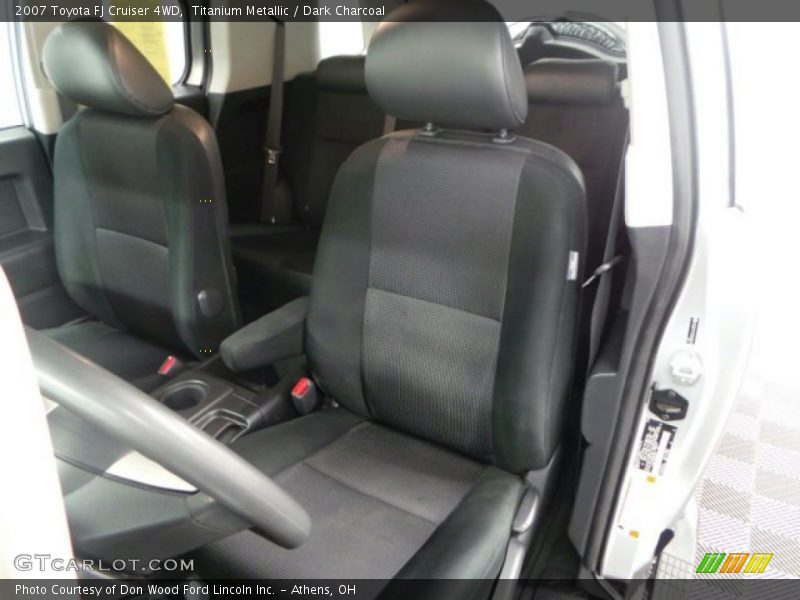 Titanium Metallic / Dark Charcoal 2007 Toyota FJ Cruiser 4WD