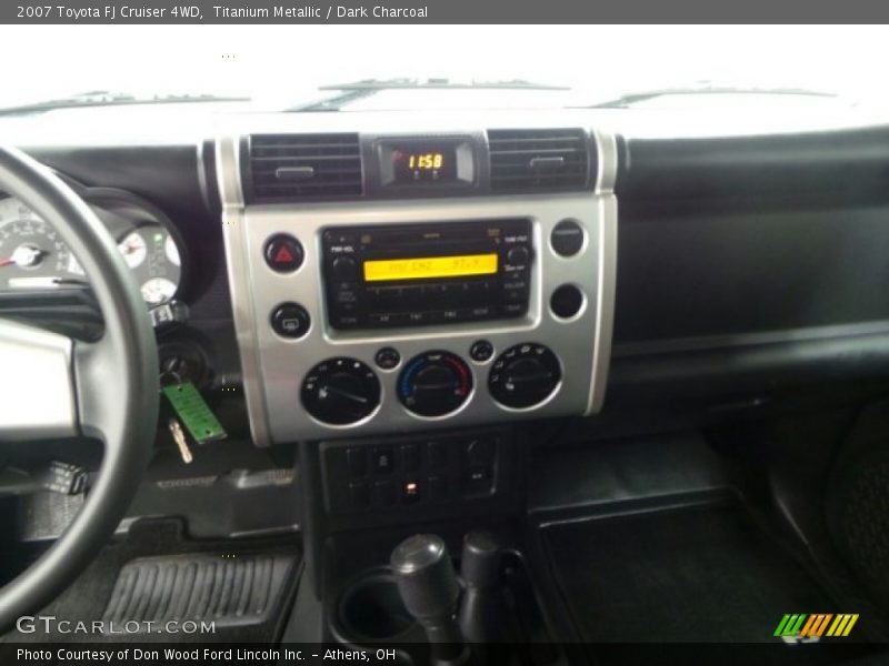 Titanium Metallic / Dark Charcoal 2007 Toyota FJ Cruiser 4WD
