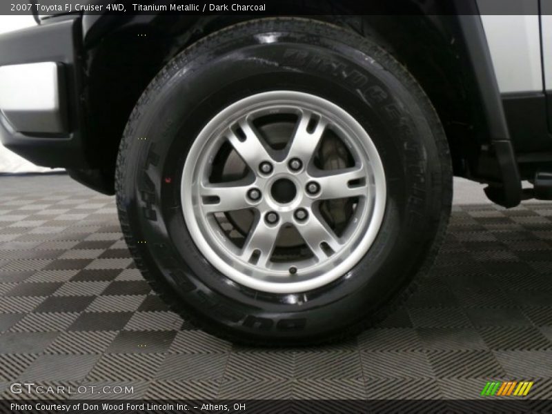 Titanium Metallic / Dark Charcoal 2007 Toyota FJ Cruiser 4WD