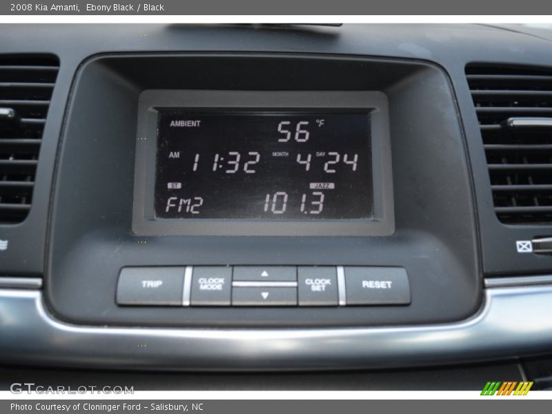 Ebony Black / Black 2008 Kia Amanti