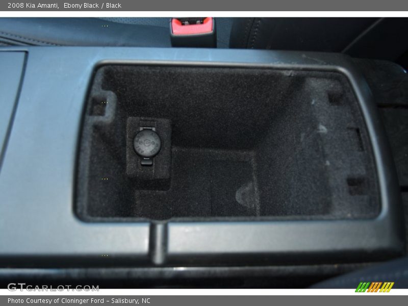 Ebony Black / Black 2008 Kia Amanti