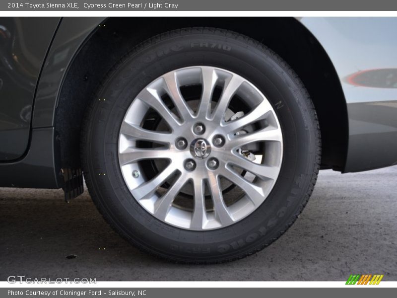 Cypress Green Pearl / Light Gray 2014 Toyota Sienna XLE