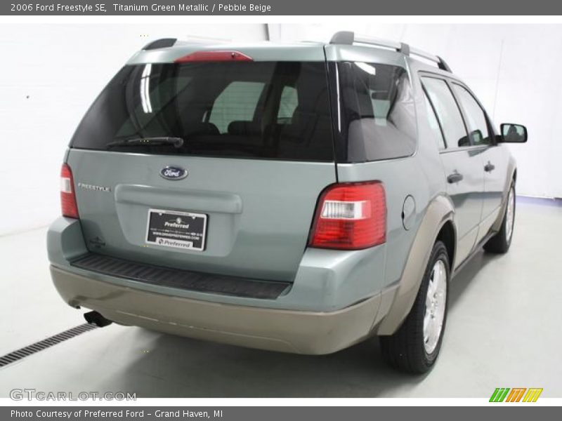 Titanium Green Metallic / Pebble Beige 2006 Ford Freestyle SE