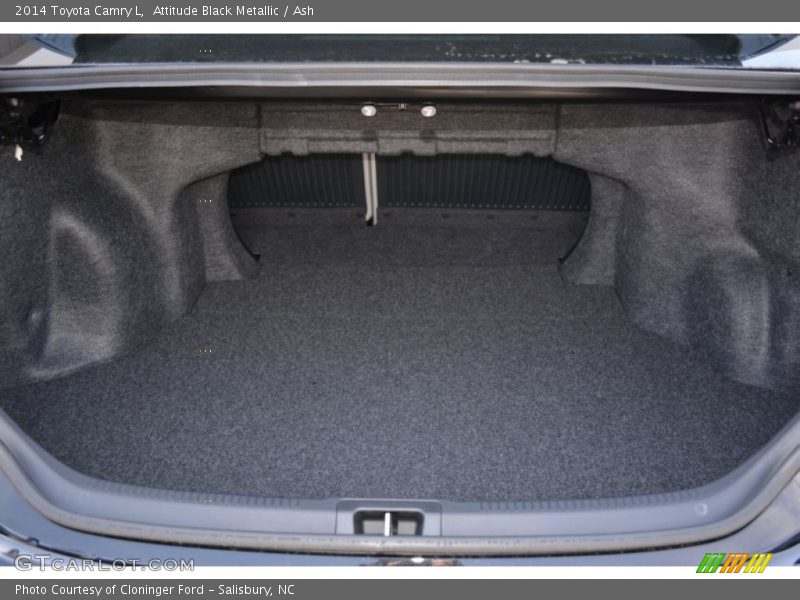 Attitude Black Metallic / Ash 2014 Toyota Camry L