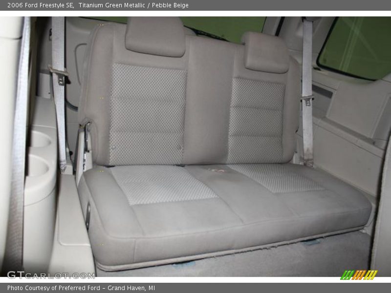 Titanium Green Metallic / Pebble Beige 2006 Ford Freestyle SE