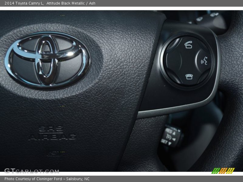 Attitude Black Metallic / Ash 2014 Toyota Camry L