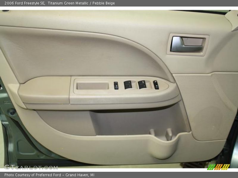 Titanium Green Metallic / Pebble Beige 2006 Ford Freestyle SE