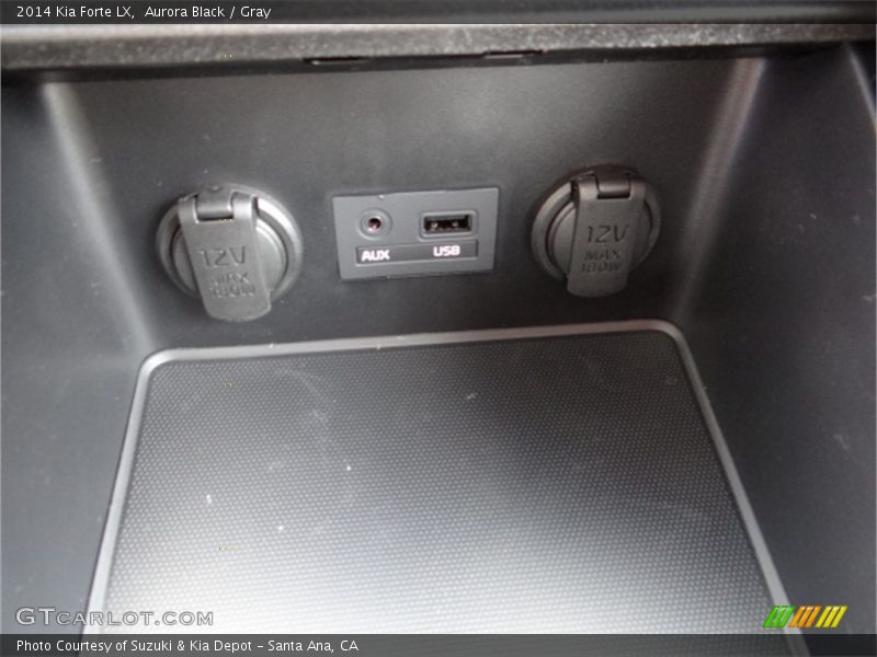 Aurora Black / Gray 2014 Kia Forte LX