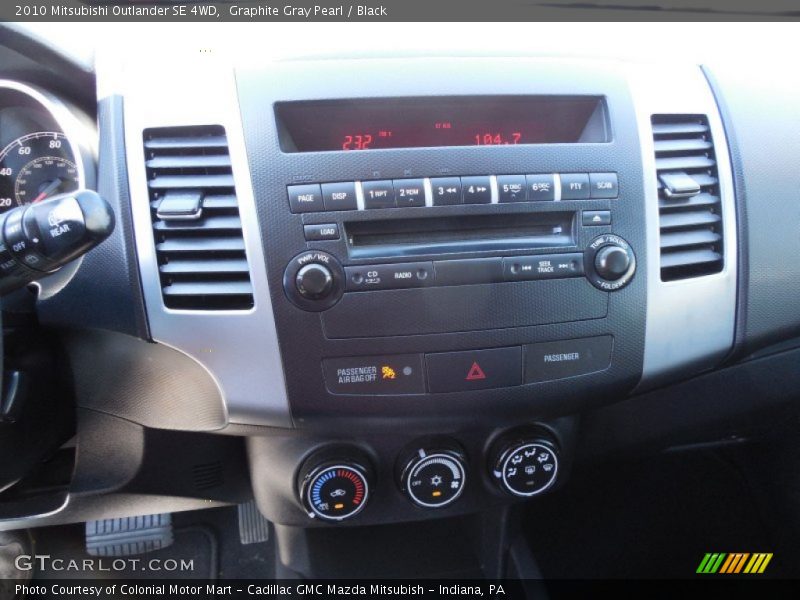 Graphite Gray Pearl / Black 2010 Mitsubishi Outlander SE 4WD