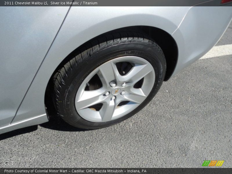 Silver Ice Metallic / Titanium 2011 Chevrolet Malibu LS