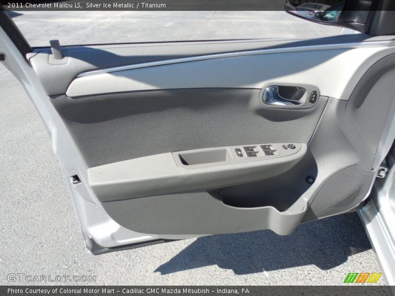 Silver Ice Metallic / Titanium 2011 Chevrolet Malibu LS
