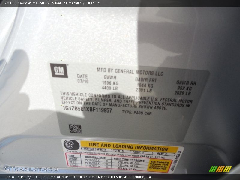 Silver Ice Metallic / Titanium 2011 Chevrolet Malibu LS