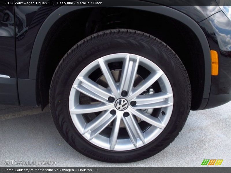Deep Black Metallic / Black 2014 Volkswagen Tiguan SEL