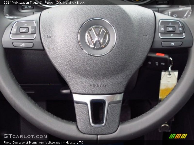 Pepper Gray Metallic / Black 2014 Volkswagen Tiguan S