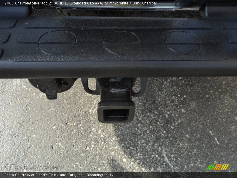 Summit White / Dark Charcoal 2003 Chevrolet Silverado 2500HD LS Extended Cab 4x4