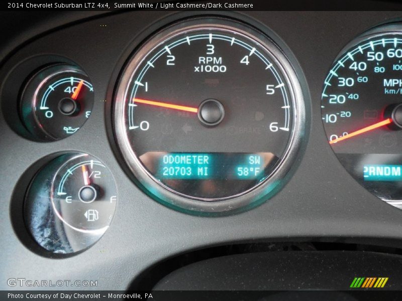 Summit White / Light Cashmere/Dark Cashmere 2014 Chevrolet Suburban LTZ 4x4
