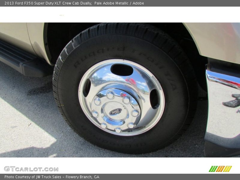  2013 F350 Super Duty XLT Crew Cab Dually Wheel
