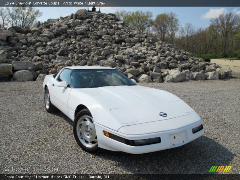 Front 3/4 View of 1994 Corvette Coupe