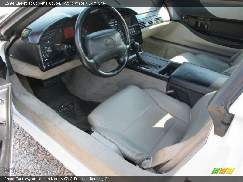 Arctic White / Light Gray 1994 Chevrolet Corvette Coupe