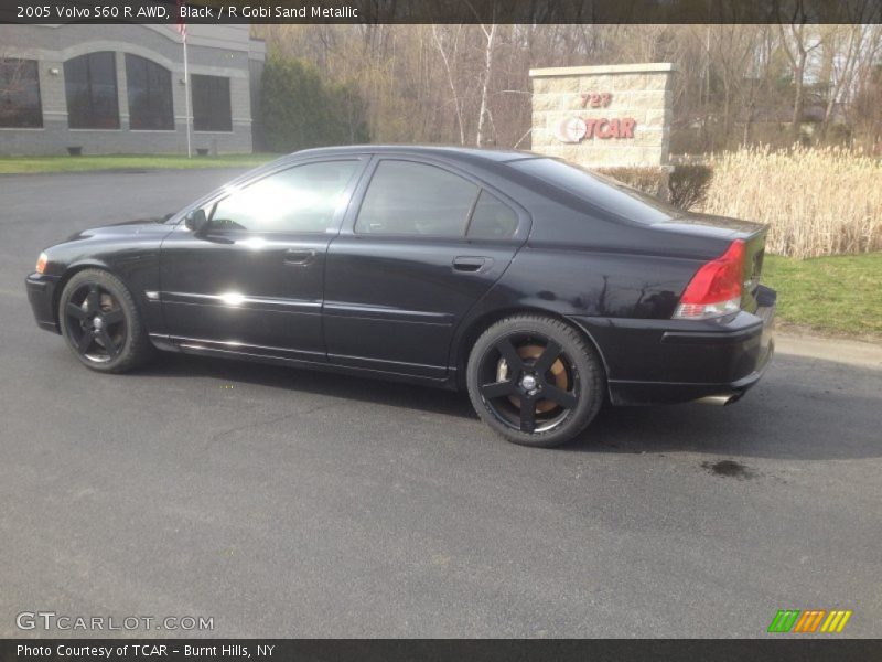 Black / R Gobi Sand Metallic 2005 Volvo S60 R AWD