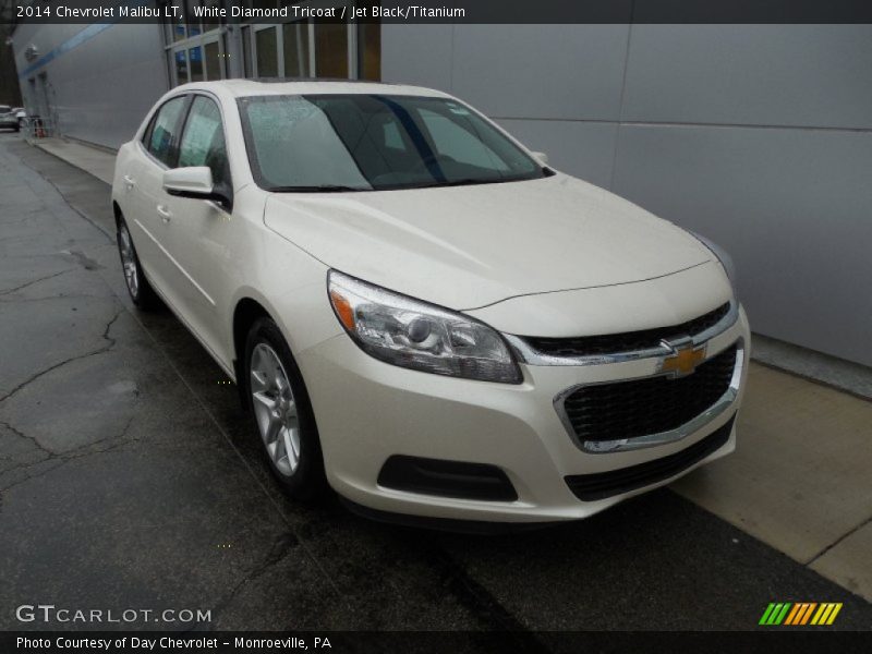 White Diamond Tricoat / Jet Black/Titanium 2014 Chevrolet Malibu LT