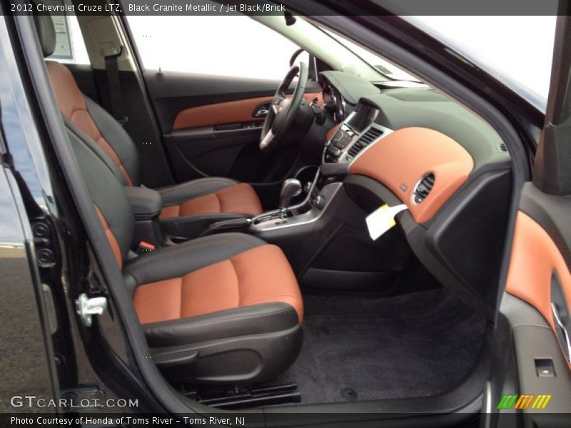 Front Seat of 2012 Cruze LTZ