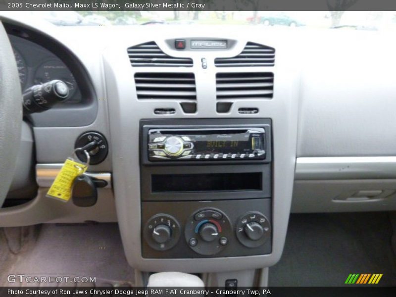 Galaxy Silver Metallic / Gray 2005 Chevrolet Malibu Maxx LS Wagon