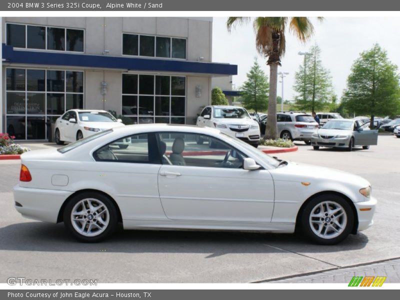 Alpine White / Sand 2004 BMW 3 Series 325i Coupe