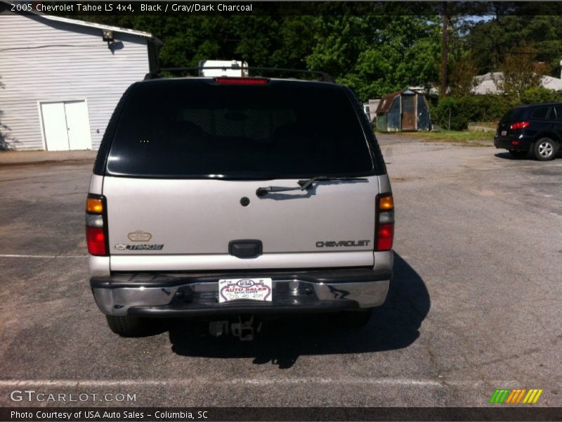Black / Gray/Dark Charcoal 2005 Chevrolet Tahoe LS 4x4