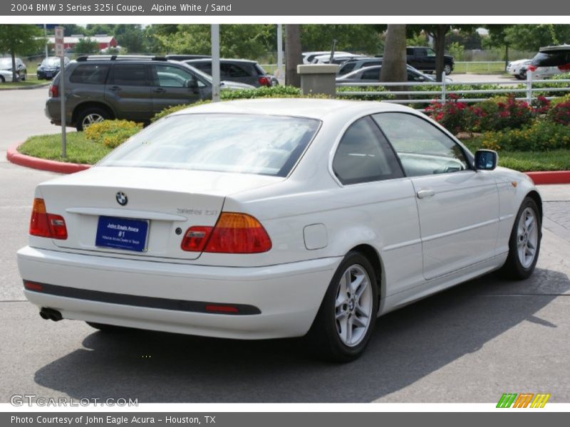 Alpine White / Sand 2004 BMW 3 Series 325i Coupe