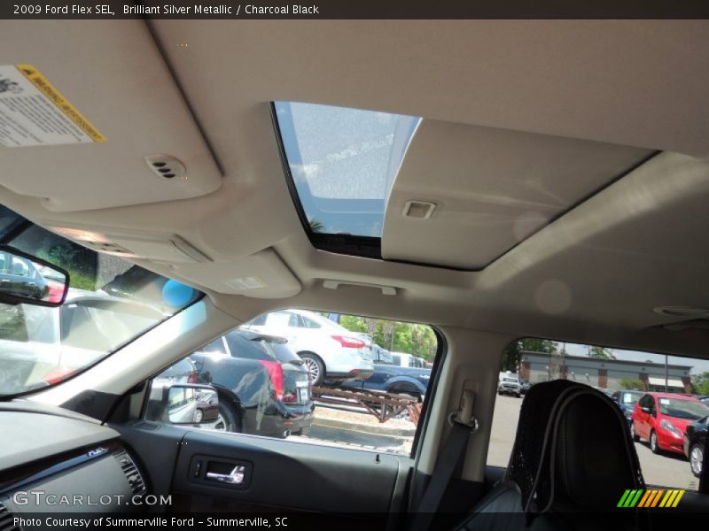 Brilliant Silver Metallic / Charcoal Black 2009 Ford Flex SEL